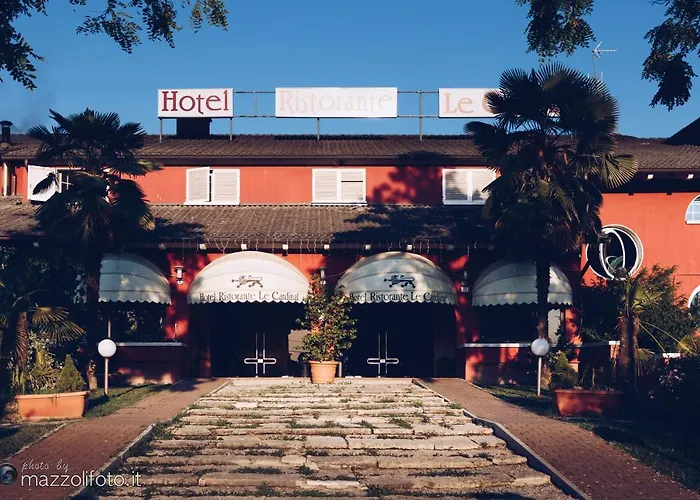 Hotel Le Cardinal